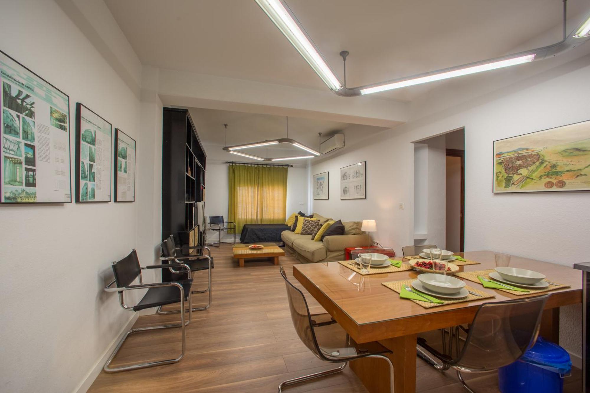 Apartamento de 3 dormitorios - Calle Recogidas, 49